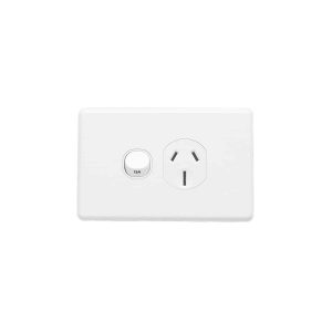 Clipsal Classic C2000 Single GPO Power Point Horizontal 15A White Electric | C2015/15-WE
